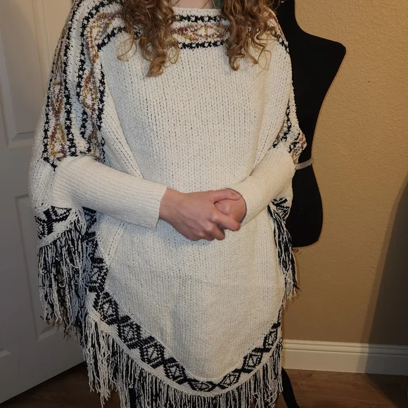 Fringed Knit Chenille Sweater Poncho - White and Black With Tan Detail. Western - Picture 2 of 5